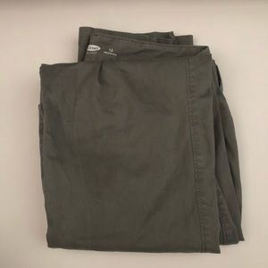 Old Navy skinny pants